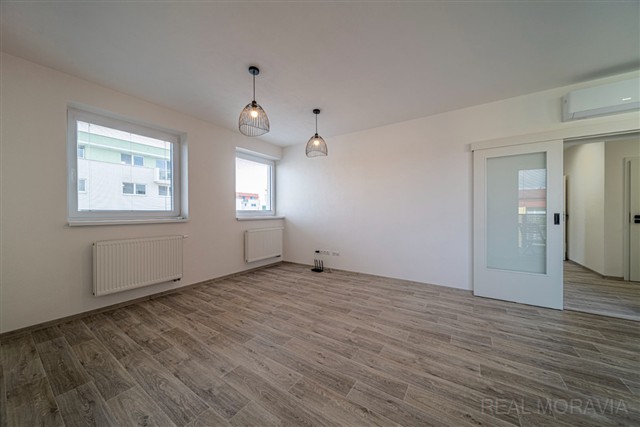 obývací pokoj [16/35]